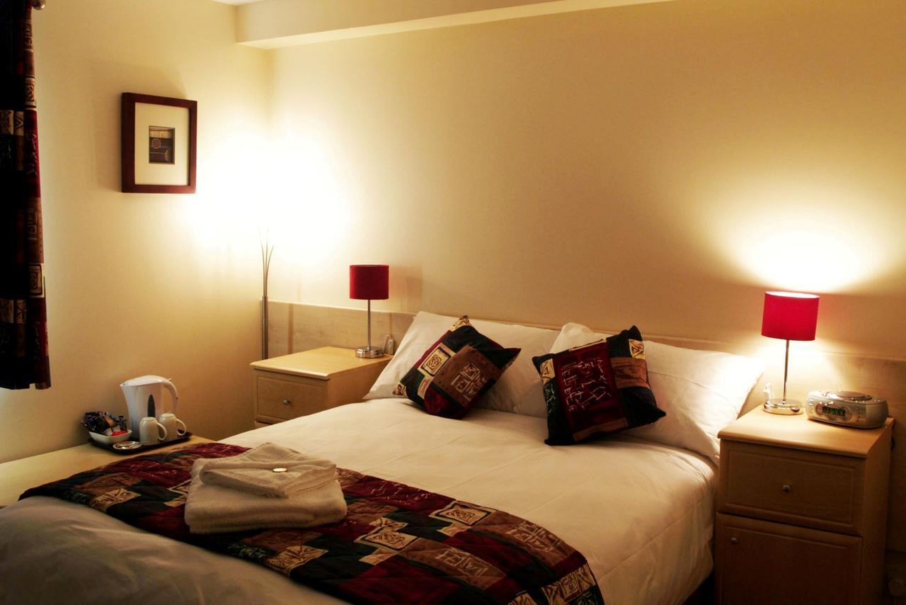 Hawk House Hotel West Camel Buitenkant foto